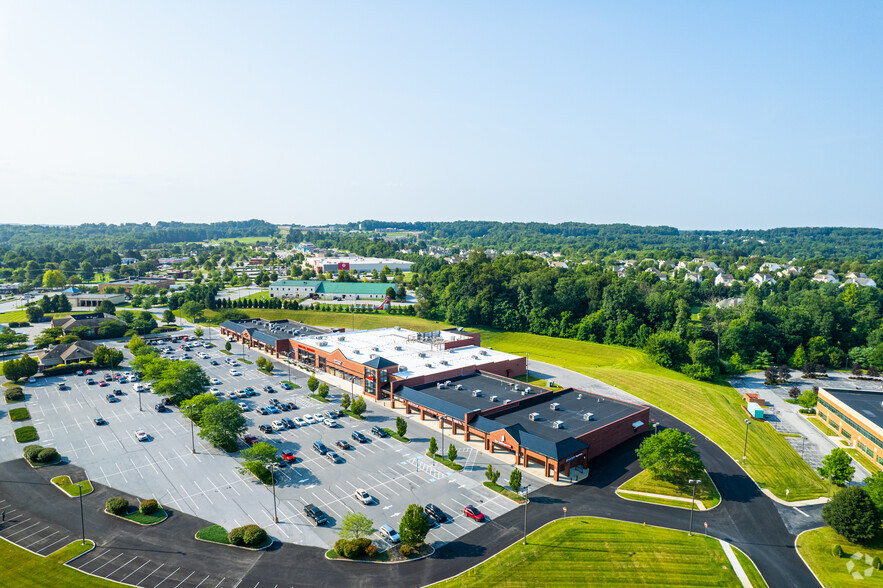 240-278 Eagleview Blvd, Exton, PA for lease - Aerial - Image 2 of 12