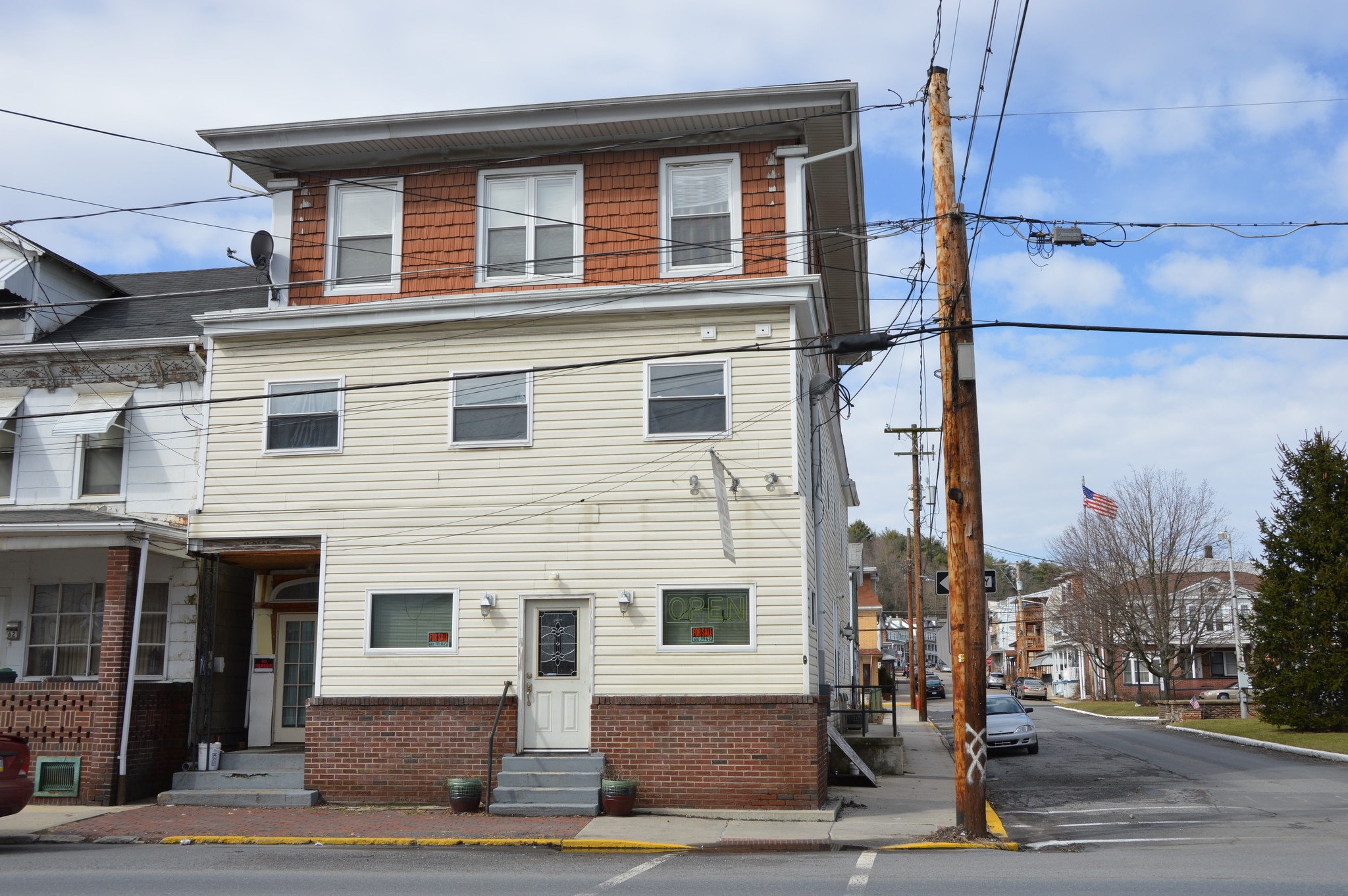 60 Valley St, New Philadelphia, PA for sale Primary Photo- Image 1 of 9