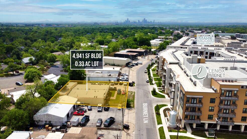 6733 Burnet Ln, Austin, TX à louer - Photo du bâtiment - Image 2 de 10