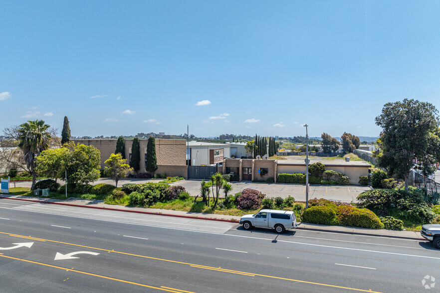 2365 Main St, Chula Vista, CA for lease - Building Photo - Image 1 of 31