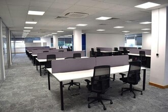 Park Ave, Almondsbury for lease Interior Photo- Image 1 of 4