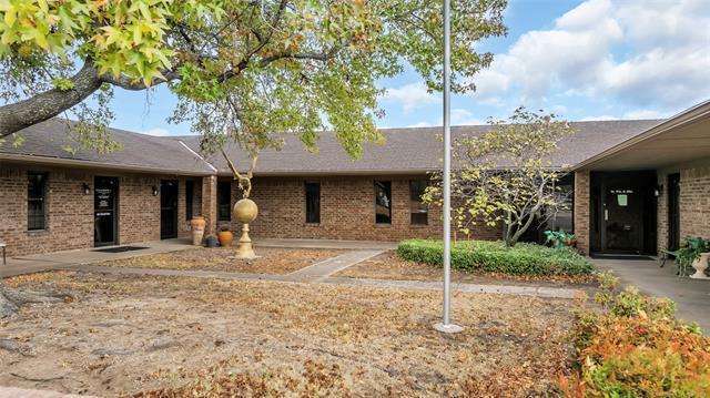 2400 N Commerce St, Ardmore, OK for sale - Building Photo - Image 3 of 8