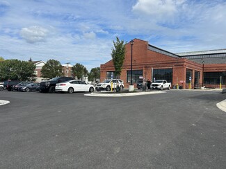 Plus de détails pour 600 W John St, Martinsburg, WV - Vente au détail à louer