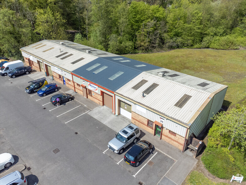 Aberaman, Aberaman for lease - Primary Photo - Image 1 of 5