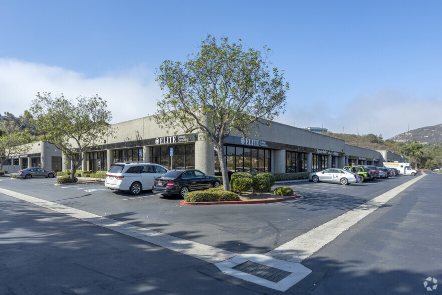 11305 Rancho Bernardo Rd, San Diego, CA for lease - Building Photo - Image 3 of 10