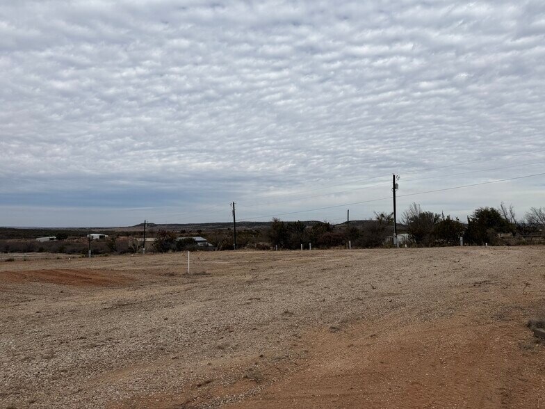 800 County Road 214, Sweetwater, TX à vendre - Photo du bâtiment - Image 1 de 9