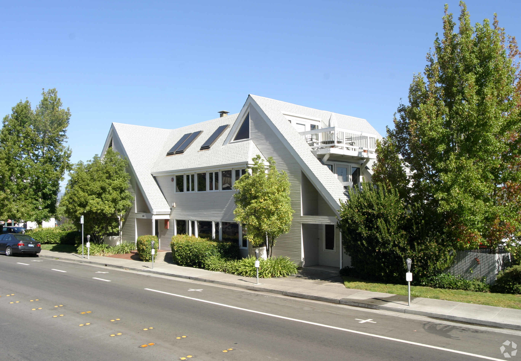 900 Bridgeway, Sausalito, CA for lease Building Photo- Image 1 of 4