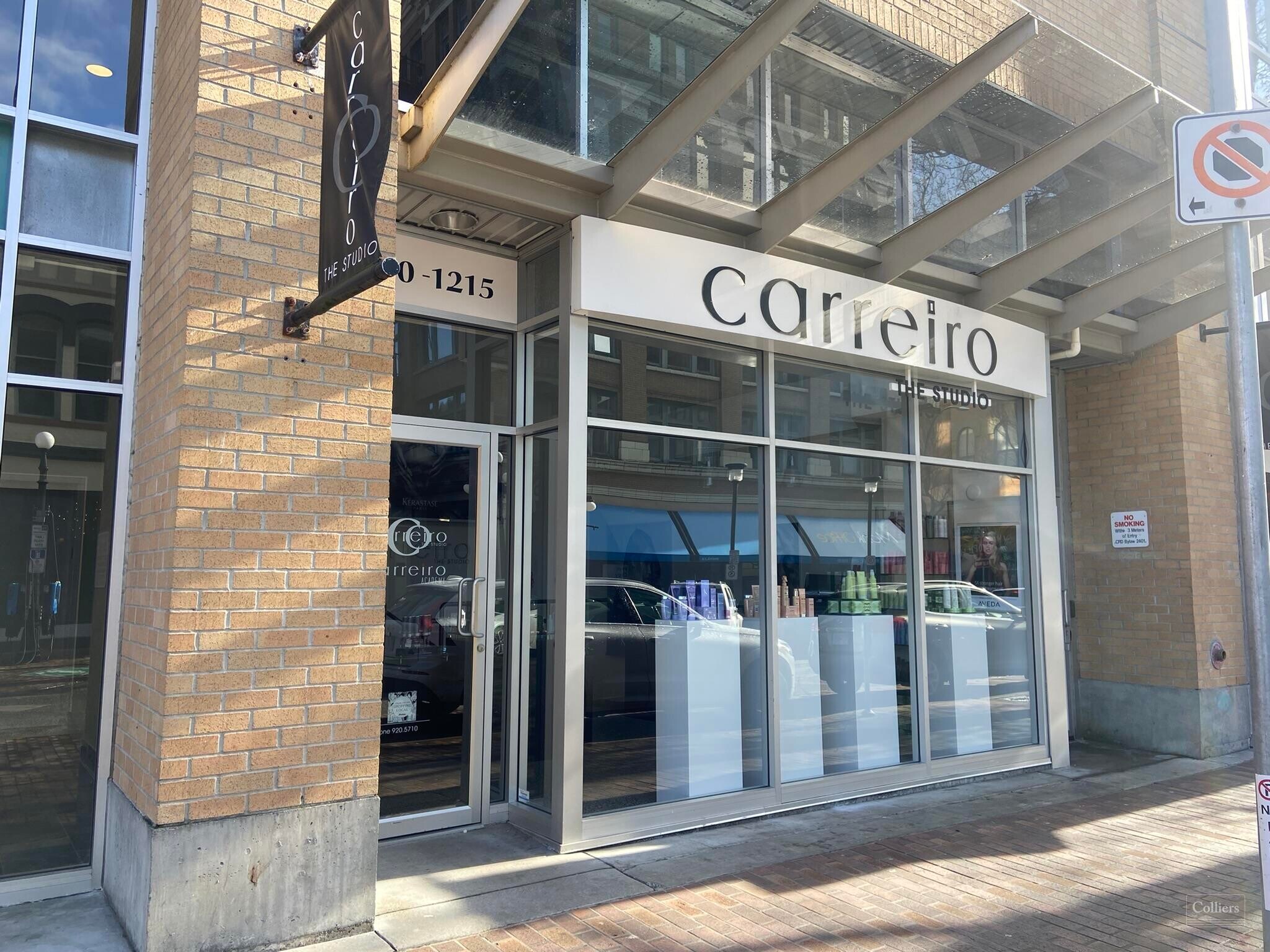 1215 Broad St, Victoria, BC à vendre Photo principale- Image 1 de 1