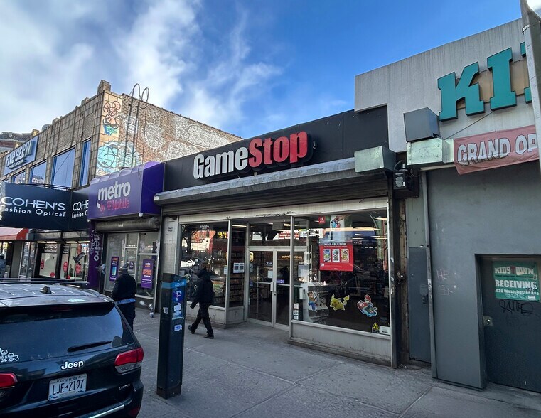 1041 Southern Blvd, Bronx, NY à louer - Photo du bâtiment - Image 2 de 2