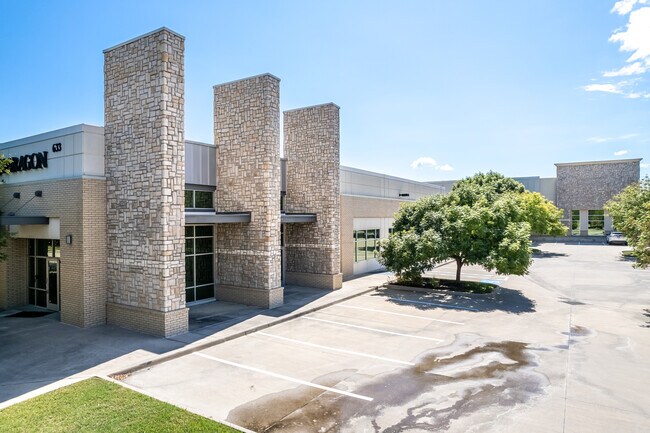 Plus de détails pour 645 E State Highway 121, Coppell, TX - Bureau, Local d'activités à louer