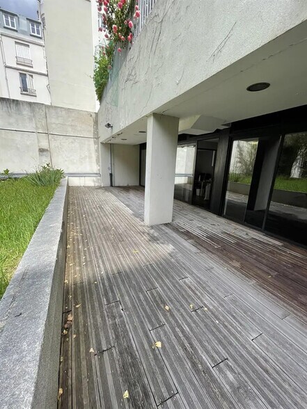 Commerce de détail dans Paris à vendre - Photo du bâtiment - Image 3 de 4