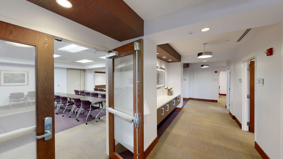 9130 S Dadeland Blvd, Miami, FL for lease - Matterport 3D Scan - Image 2 of 23