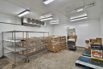 1307 W Pico Blvd, Los Angeles, CA for lease Interior Photo- Image 2 of 16