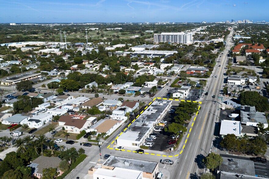 2101-2109 N Dixie Hwy, Lake Worth, FL à louer - Photo du bâtiment - Image 2 de 5