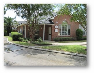 Plus de détails pour 8825 Perimeter Park Blvd, Jacksonville, FL - Bureau à vendre