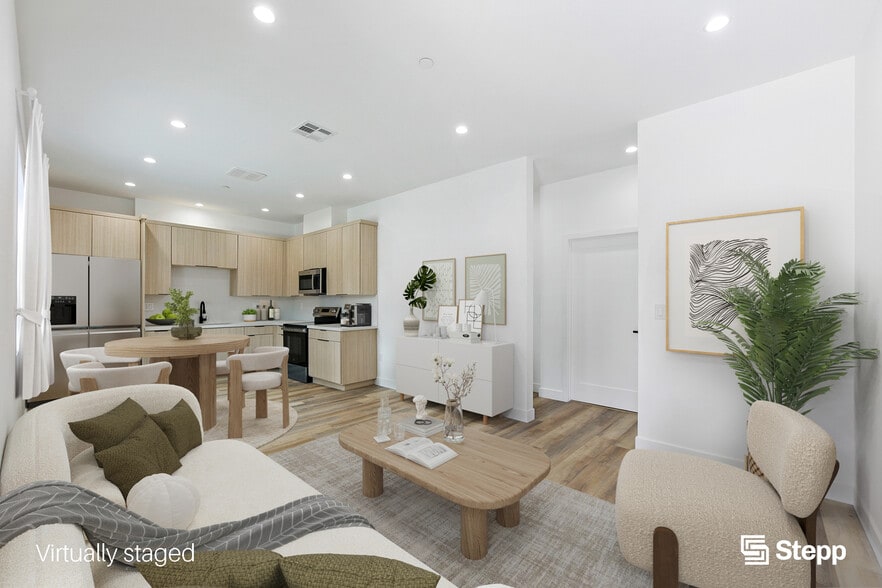 1023 E 28th St, Los Angeles, CA for sale - Building Photo - Image 2 of 12