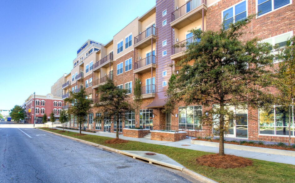 79 Commerce St, Montgomery, AL à louer - Photo du bâtiment - Image 2 de 2