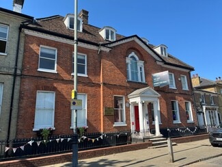 Plus de détails pour 111-113 High St, Berkhamsted - Bureau à louer