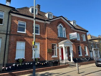 Plus de détails pour 111-113 High St, Berkhamsted - Bureau à louer