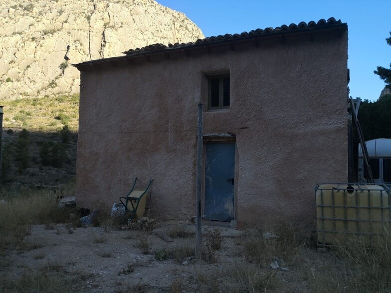 Land in Aigües, Alicante for sale - Building Photo - Image 2 of 36