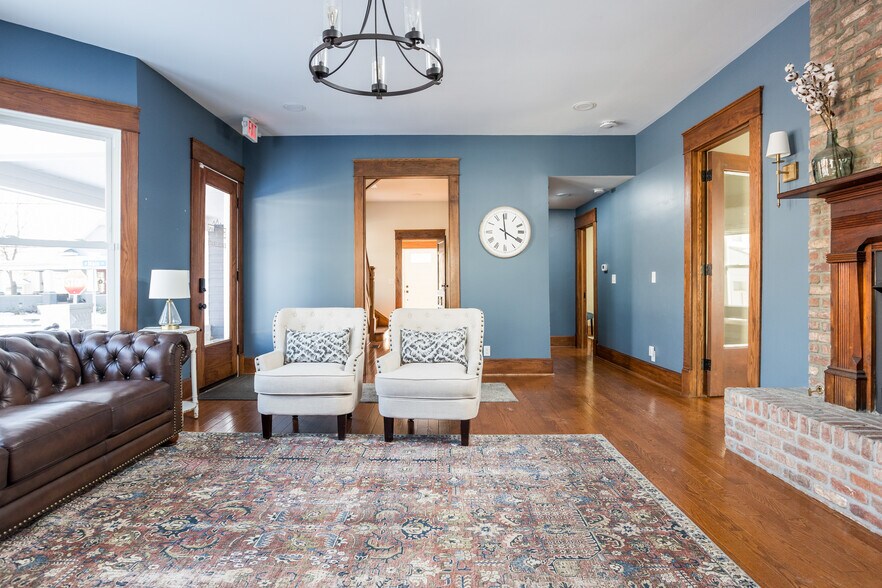 502 W Main St, Danville, IN à vendre - Photo du bâtiment - Image 2 de 74