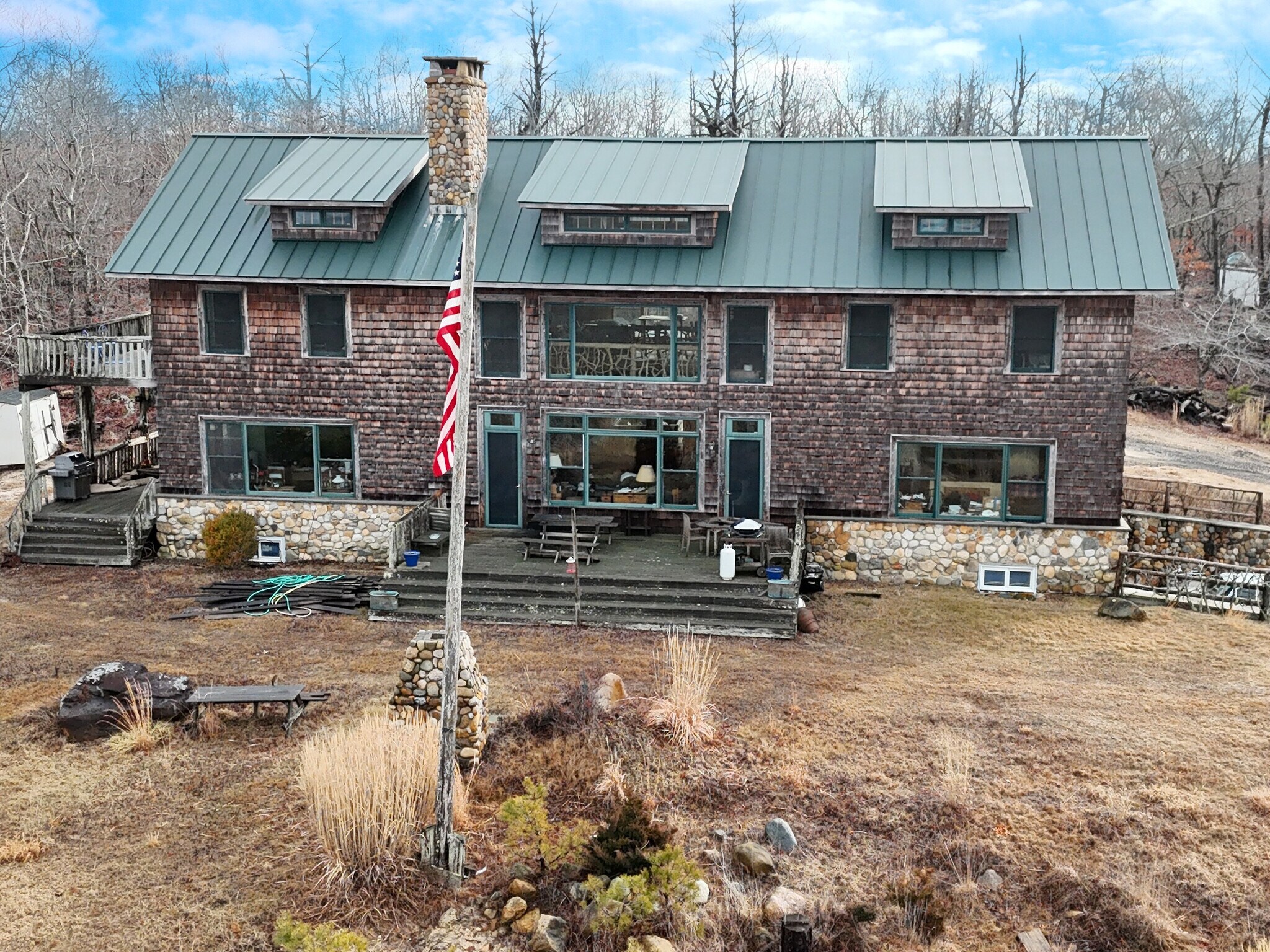 1 Charles St, Southampton, NY à vendre Photo principale- Image 1 de 4