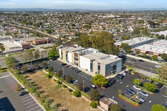 10601 Walker St, Cypress, CA - AÉRIEN Vue de la carte - Image1