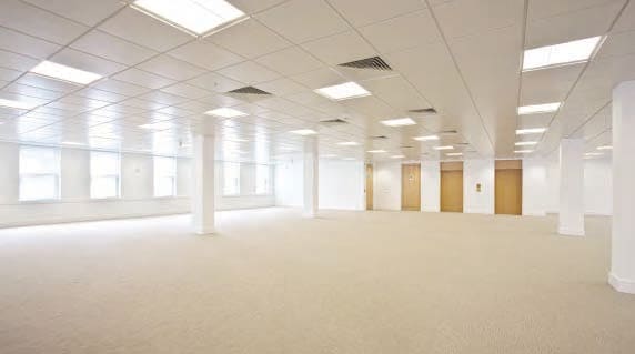 110 Park St, London for lease - Interior Photo - Image 2 of 17