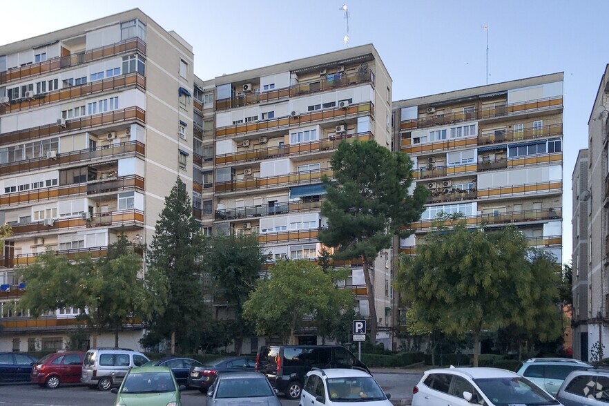 Calle Andorra, 11, Fuenlabrada, Madrid for sale - Primary Photo - Image 1 of 1