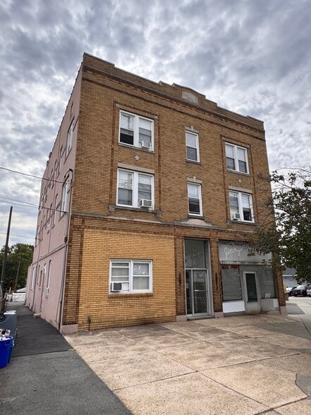 140 Rt-7, Nutley, NJ à vendre - Photo du bâtiment - Image 3 de 17