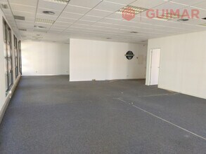 Office in Cerdanyola del Vallès, Barcelona for lease Interior Photo- Image 2 of 5