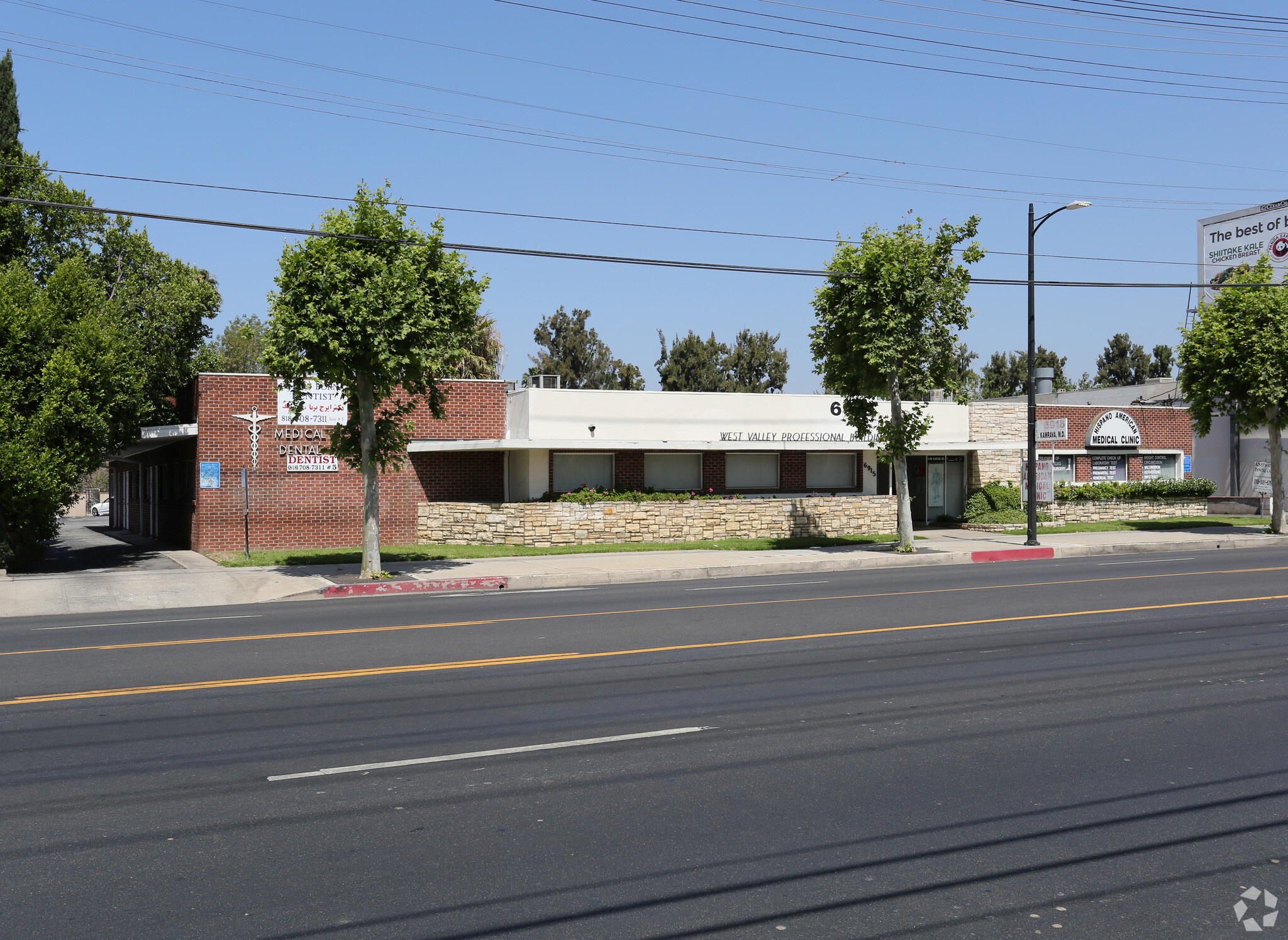 6915 Reseda Blvd, Reseda, CA à vendre Photo du bâtiment- Image 1 de 1