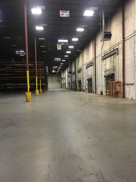 715 Industrial Dr SW, Cullman, AL à louer - Photo intérieure - Image 3 de 5