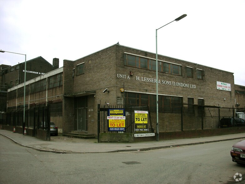 43-53 Markfield Rd, Londres à louer - Photo du bâtiment - Image 2 de 3