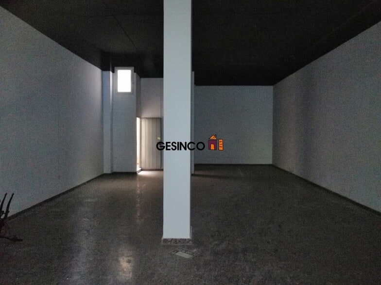 Retail in Ontinyent, Valencia for lease - Building Photo - Image 2 of 3