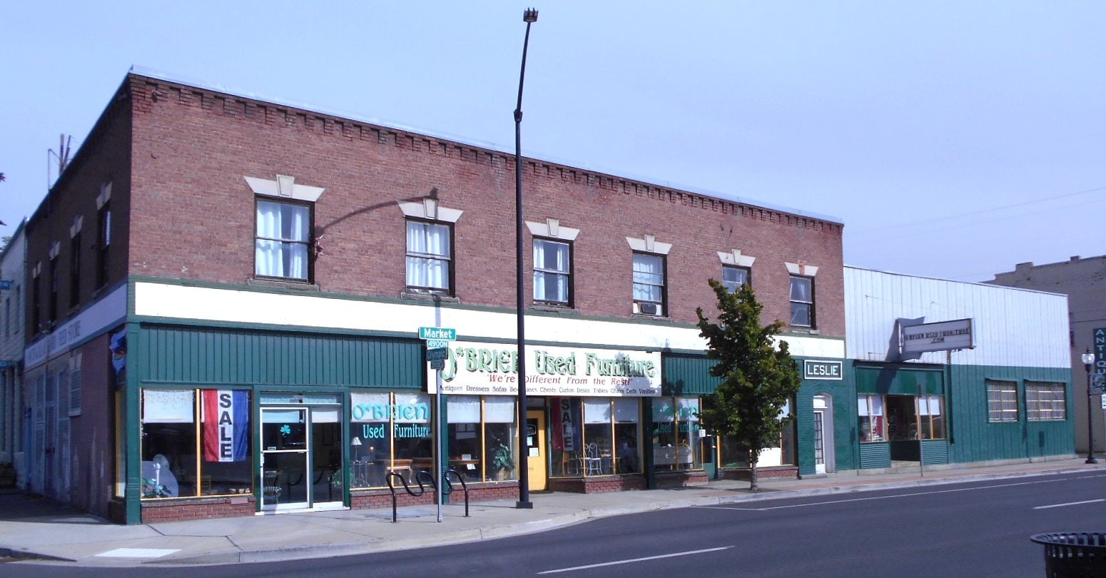 4916-4926 N Market St portefeuille de 2 propriétés à vendre sur LoopNet.ca Photo du bâtiment- Image 1 de 4