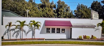 14411 US Highway 19 N, Clearwater FL - Entrepôt