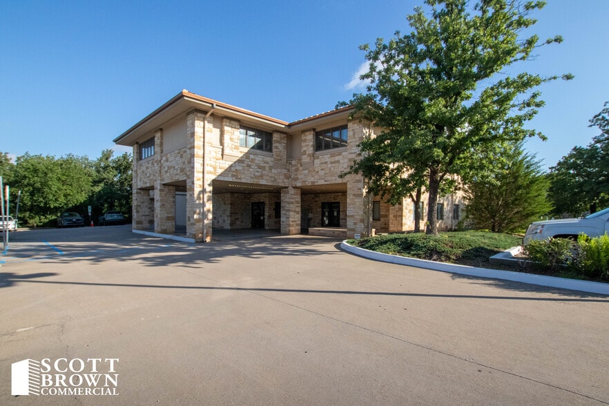 3200 Colorado Blvd, Denton, TX for lease - Building Photo - Image 3 of 15