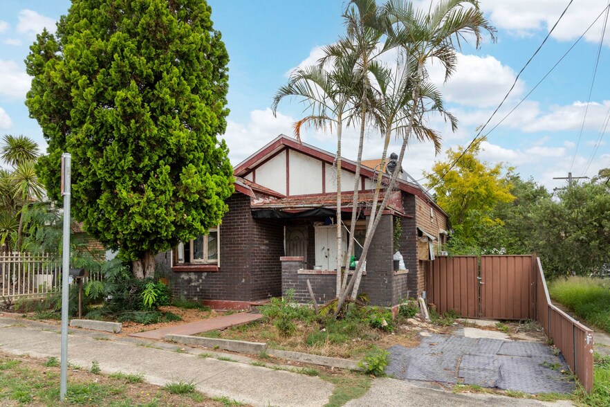 2-8 Una St, Campsie for sale - Building Photo - Image 3 of 7