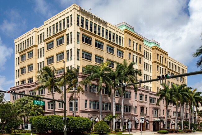 Plus de détails pour 225 NE Mizner Blvd, Boca Raton, FL - Bureau à louer