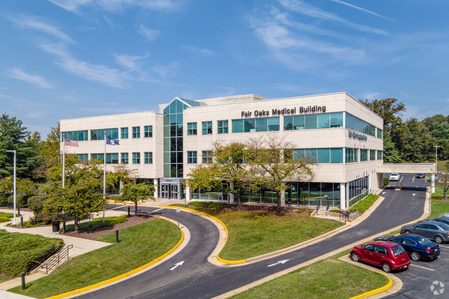 4001 Fair Ridge Dr, Fairfax, VA for lease - Building Photo - Image 1 of 8