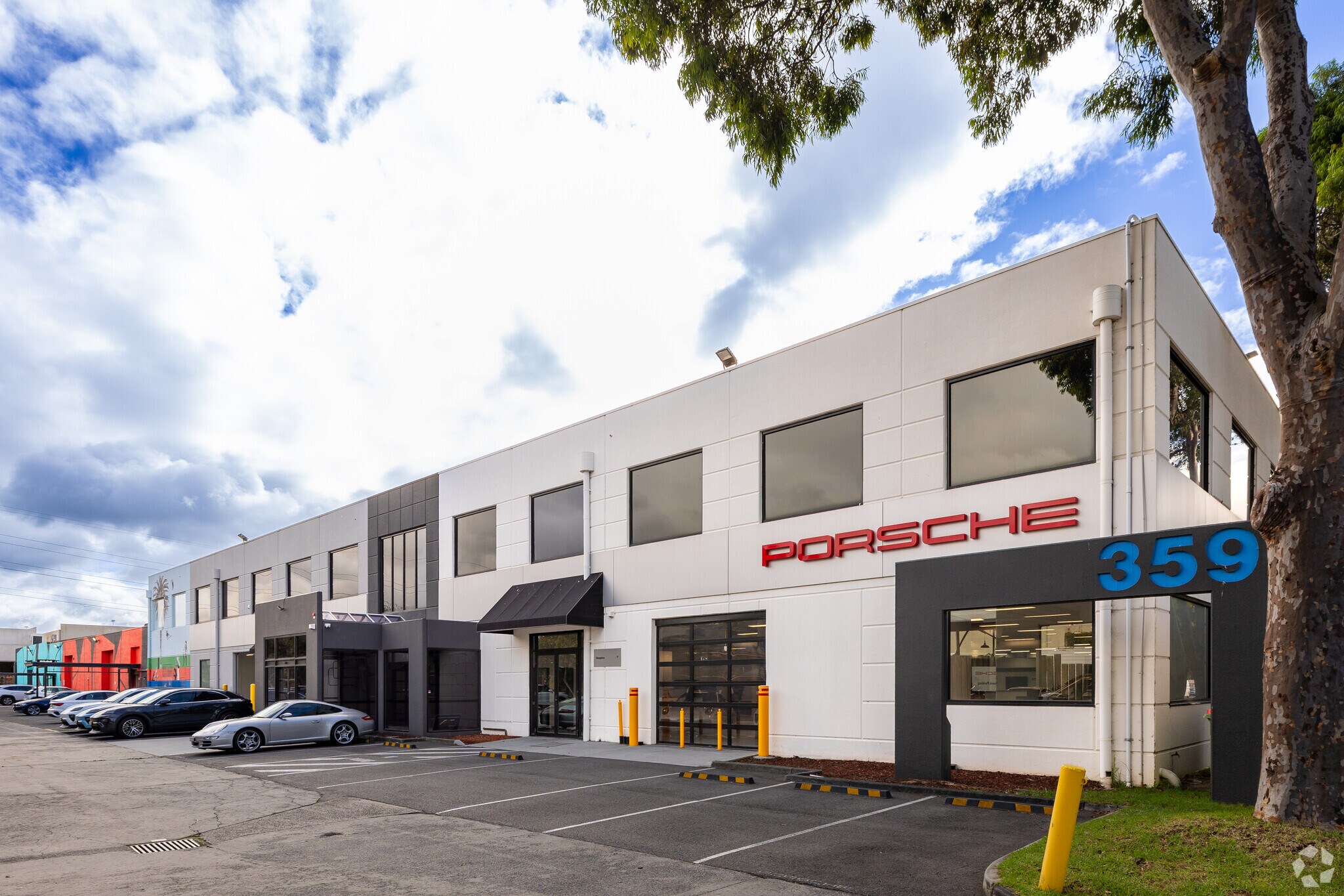 359 Plummer St, Port Melbourne for lease Primary Photo- Image 1 of 6