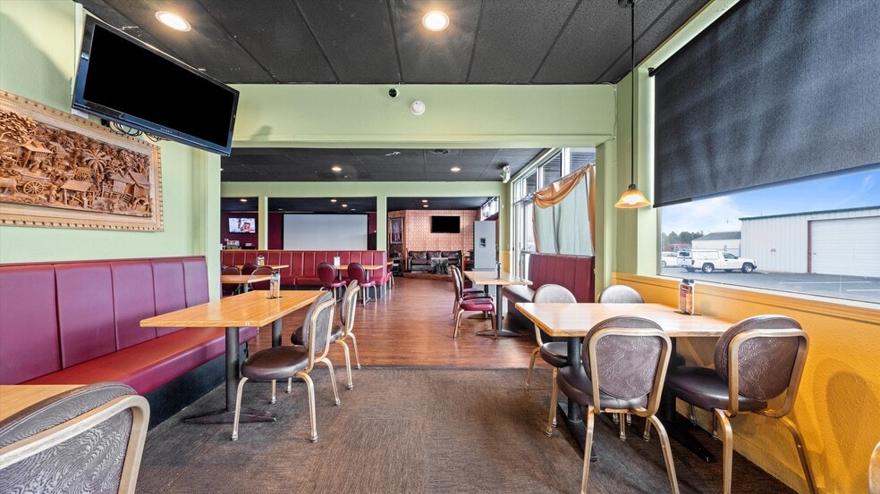 8318 Gage Blvd, Kennewick, WA for sale - Building Photo - Image 3 of 14