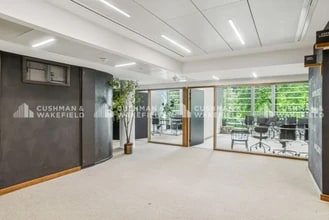 121 Avenue De Malakoff, Paris for lease Interior Photo- Image 1 of 5