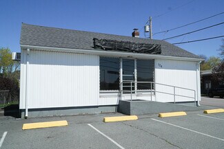 More details for 124 E Main Rd, Middletown, RI - Retail for Lease