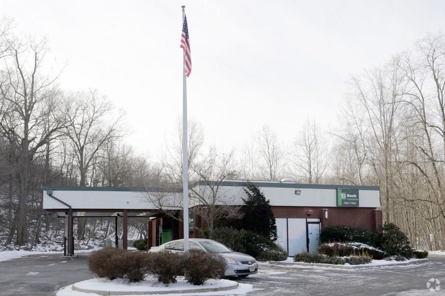 145 Skyline Dr, Ringwood, NJ for sale - Primary Photo - Image 1 of 2