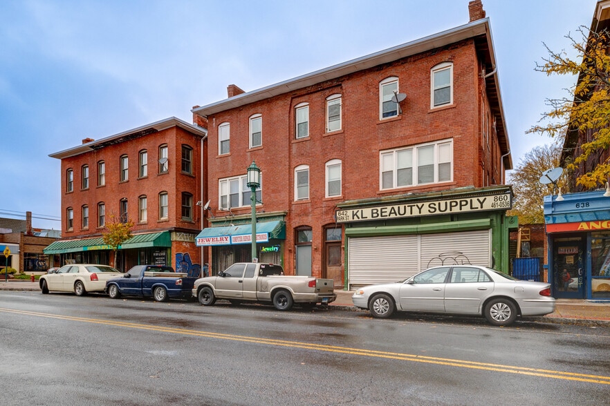 642 Park St, Hartford, CT for sale - Building Photo - Image 3 of 16