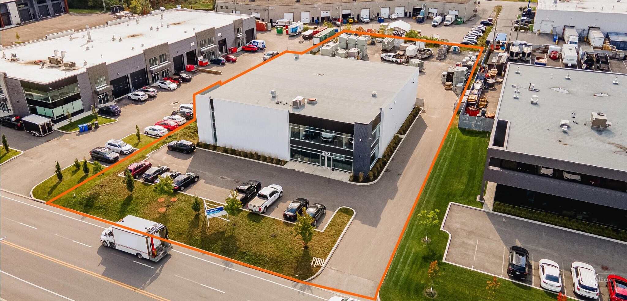 330 Rue Legault, Blainville, QC à vendre Photo du bâtiment- Image 1 de 1