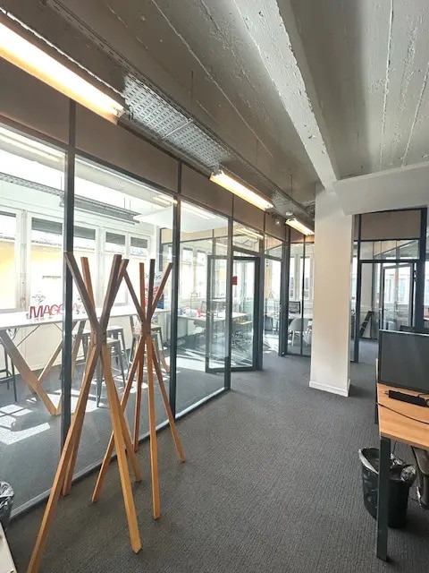 Bureau dans Paris à louer Photo intérieure- Image 1 de 60