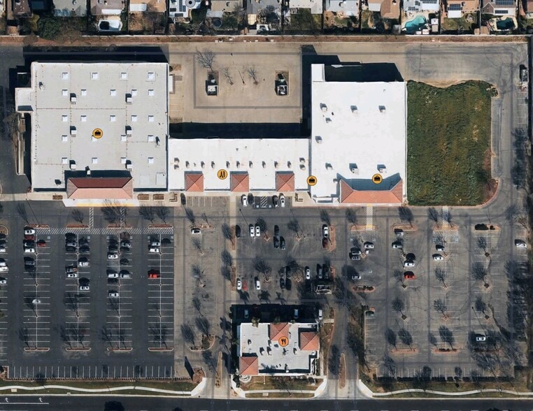 Shaw Ave, Clovis, CA for lease - Building Photo - Image 3 of 3